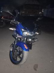 BAJAJ PULSAR 150 NEON